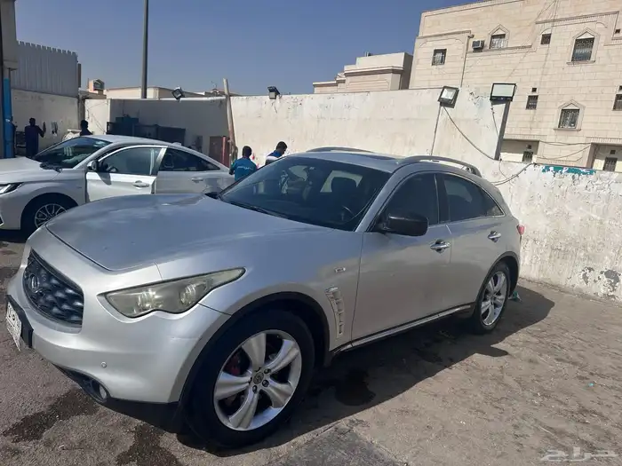 انفنيتي FX 2011 4