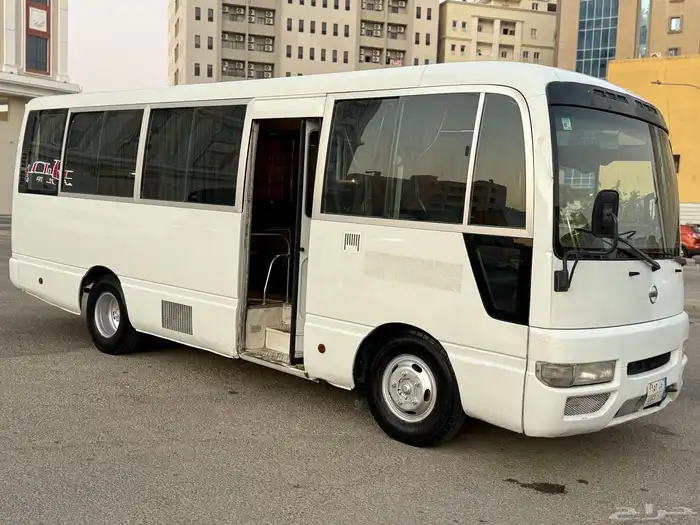 باص نيسان كوستر 2014 ديزل قمه النضافه 12