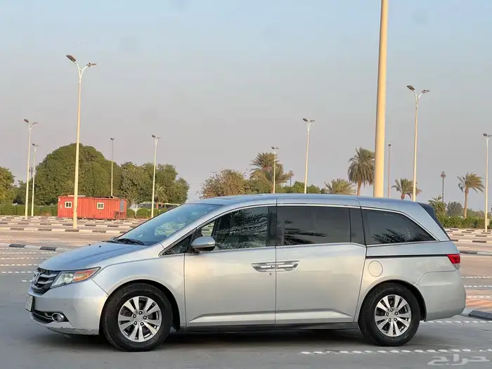 هوندا اوديسي فل كامل موديل 2014 7