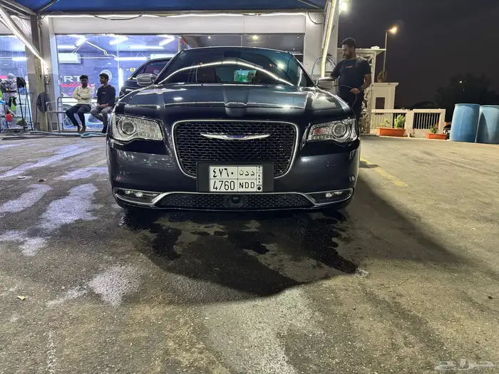 كرايسلر 2018 فل كامل للبيع 1