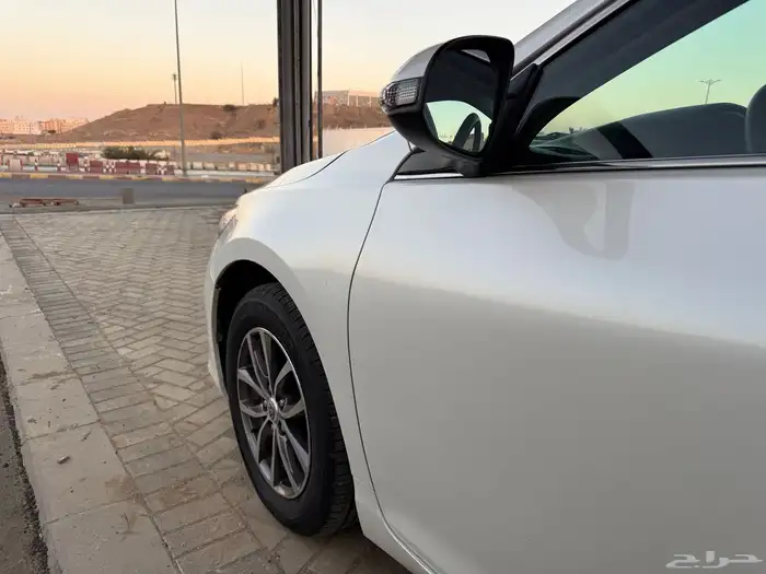 كامري مخزن 2016 ماشيه 190 الف بودي وكاله 22