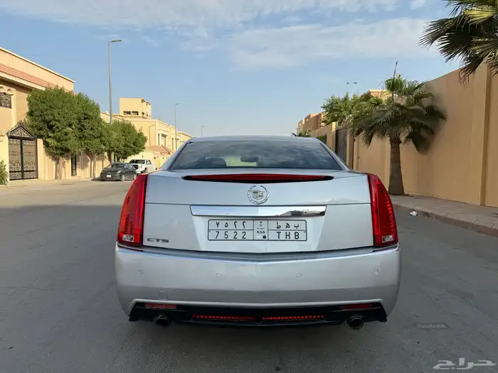 كاديلاك CTS موديل 2012 3