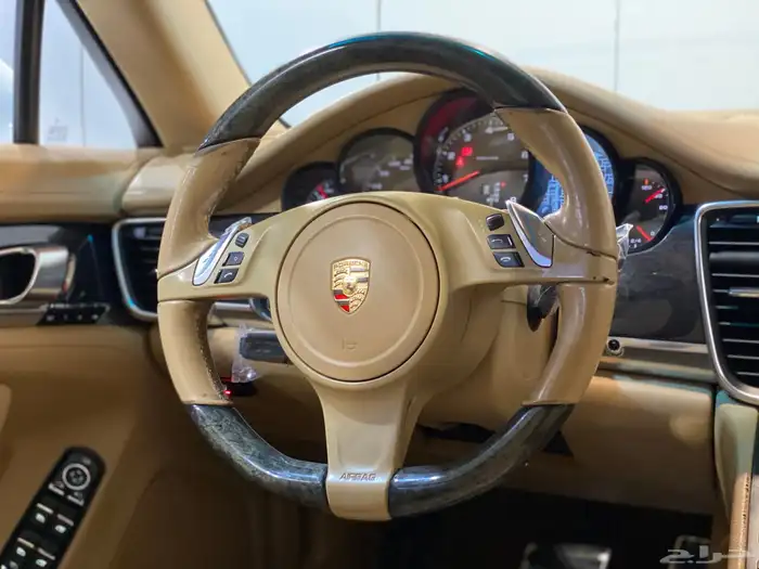 بورش باناميرا S 2014 بحاله ممتازه جدا عداد 127الف 12