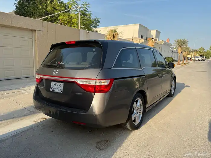 هوندا اوديسي فل كامل 0