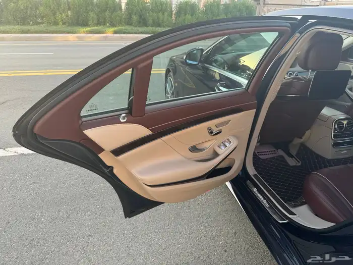 للبيع مرسيدس 2019 36