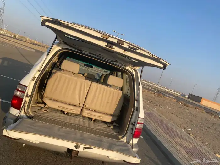تويوتا لاندكروزر GXR وكالة 2003 11
