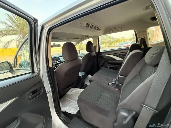 مستبيشي اكسباندر 2022 19