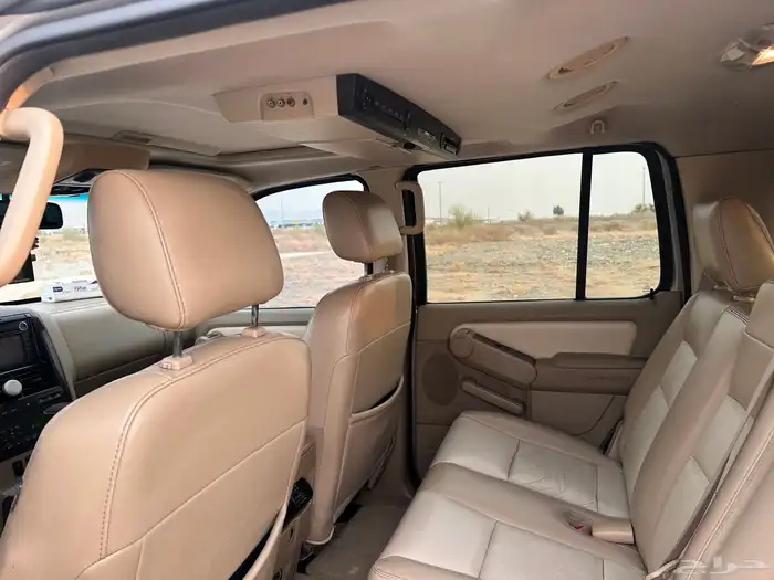 للبيع فورد اكسبلورر 2008 V8 فل كامل نظيف جدا 11