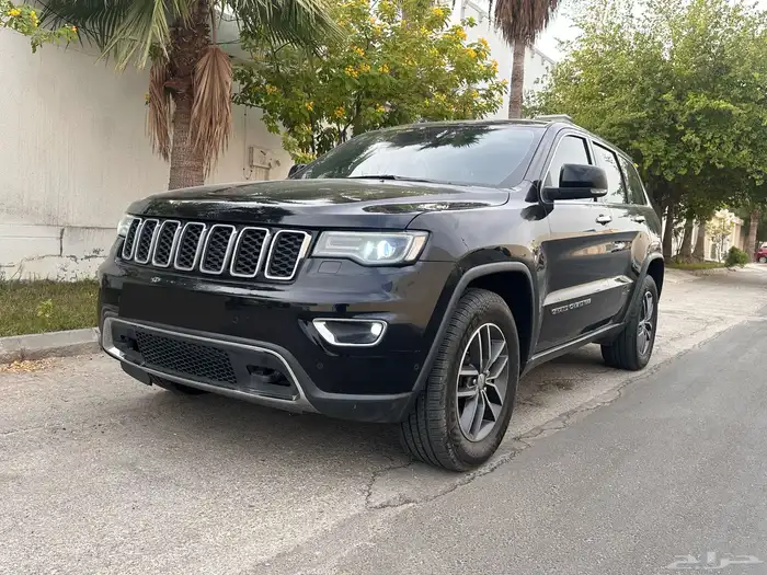 جيب جراند شيروكي 2019 ليمتيد نضيف للمستخدمV6دبل 0