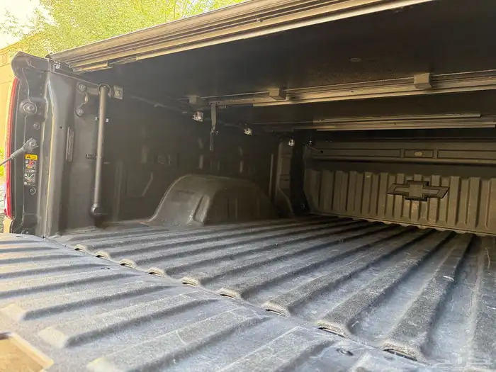 سفروليه سلفرادو Z71 المديل 2022 تريل بوس فيس لفت 20