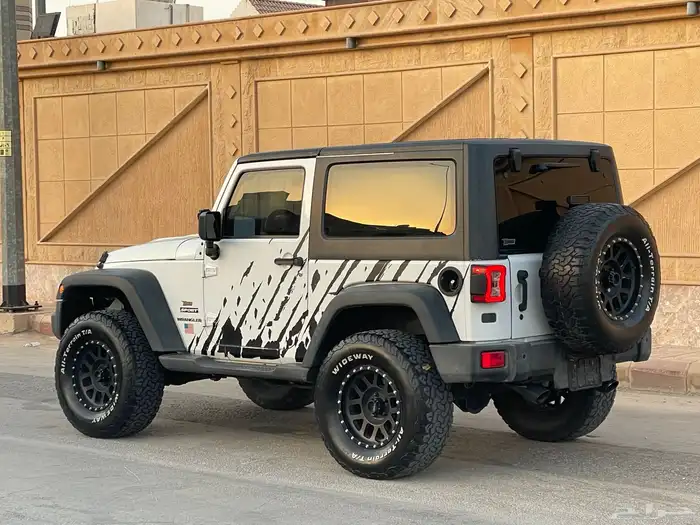 رانجلر سبورت 2015 قير عادي نظيف جدا 7