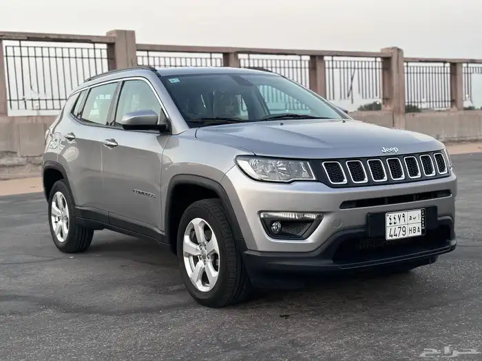 جيب jeep كومباس 2020 عداد 10 الف 11