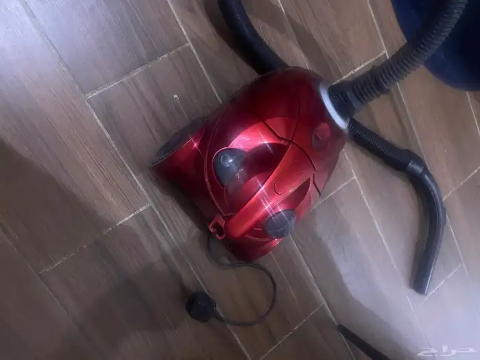 غسالة ومكنسة ومرايه مستعمله للبيع 2