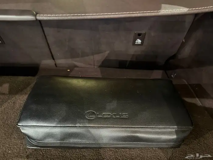 لكزس RX350 2017 ( الوكيل عبداللطيف جميل ) 15