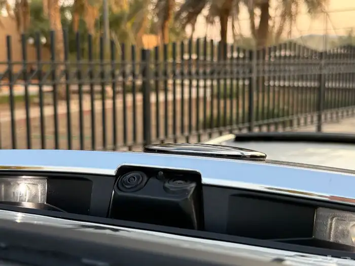 لكزس LS 500 موديل 2023 45