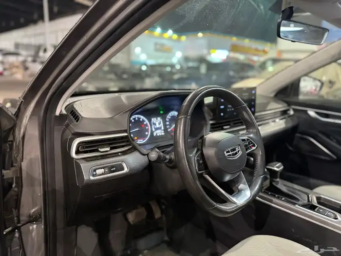 للبيع جيلي امجراند 7 موديل 2024 نص فل 10