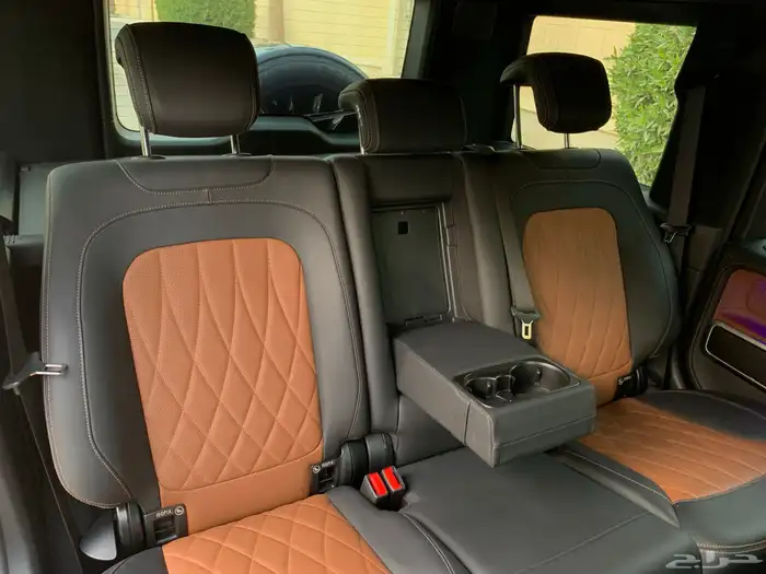 مرسيدس G63 AMG موديل 2020 بحالة الوكاله 36
