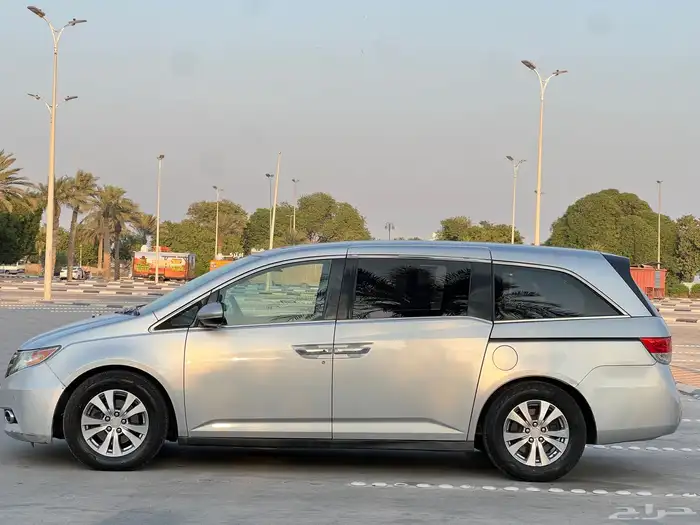 هوندا اوديسي فل كامل موديل 2014 8