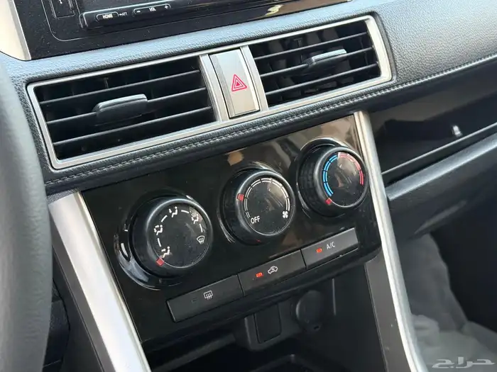 مستبيشي اكسباندر 2022 29