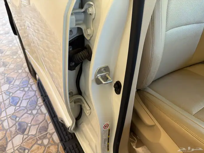 جي اكس ار المديل 2015 مخزن بريمي الدفعة الأولى رقم ( 4 ). 74