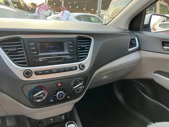 هيونداي اكسنت 2021 استاندر مكينه كبيره 10