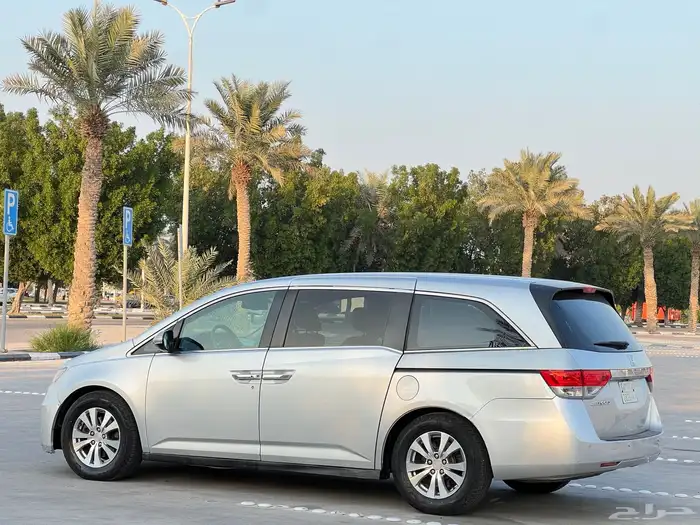 هوندا اوديسي فل كامل موديل 2014 12