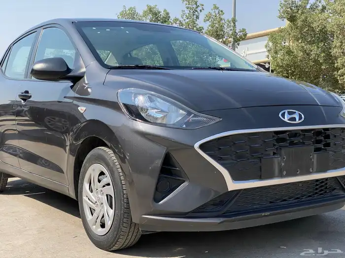 هيونداي اي تن 2023 نظيف للمستخدم i 10 متوفر مجموعة 3