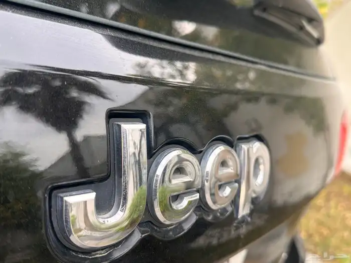 جيب جراند شيروكي 2019 ليمتيد نضيف للمستخدمV6دبل 42