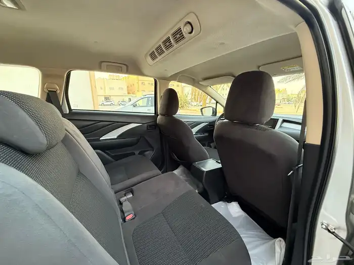 مستبيشي اكسباندر 2022 14