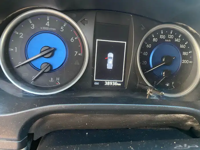 هايلكس GLX - 2020 - مخزن 9