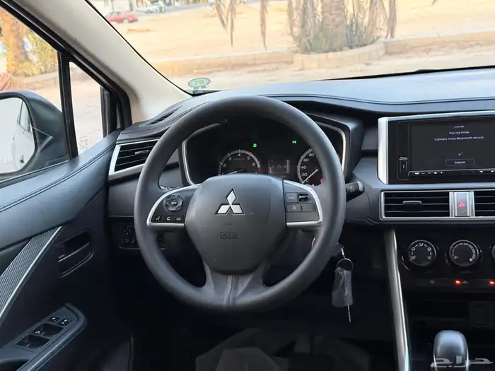 مستبيشي اكسباندر 2022 12