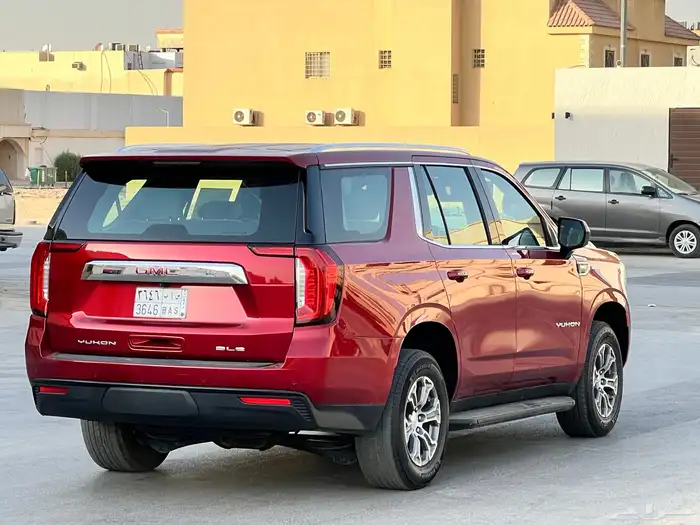 جي ام سي 2023 Sle - عنابي نظيف جدا 5