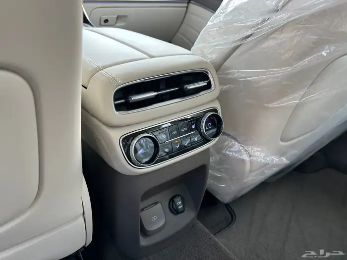 جنسس 2024 سعودي GV80 رويال 6 سرندل شبه اصفار 21