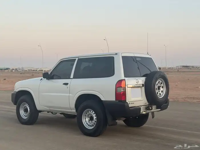 باترول ربع 2009 بحالة ممتازة 9