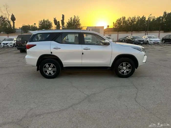 فورتشنر 2023 ماشي 26 الف 6