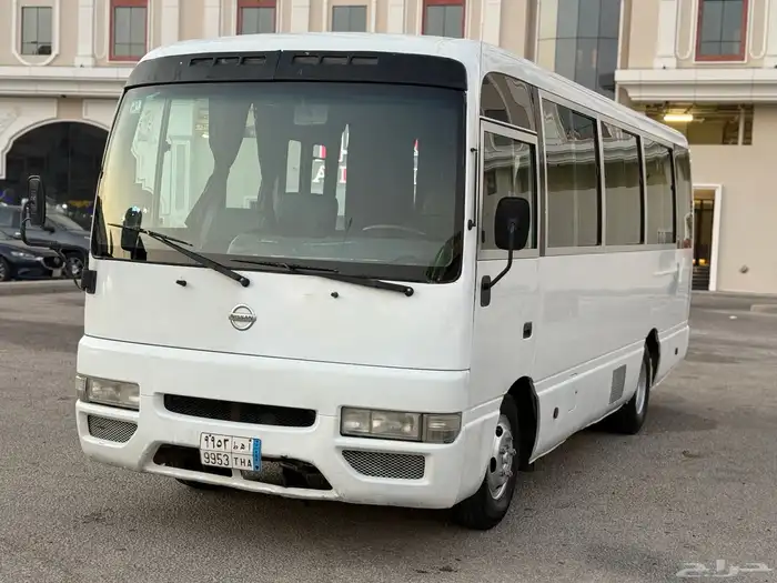 باص نيسان كوستر 2014 ديزل قمه النضافه 3