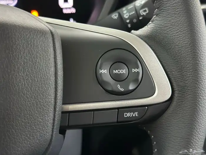 تويوتا فيلوز GLX م 2025 6