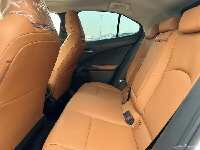 لكزس UX200 2022 19