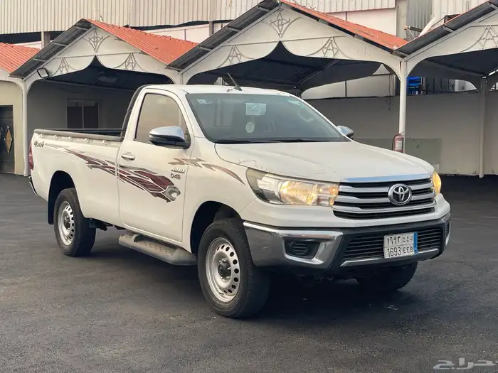 هايلكس غماره ديزل دبل GLX 2023 14