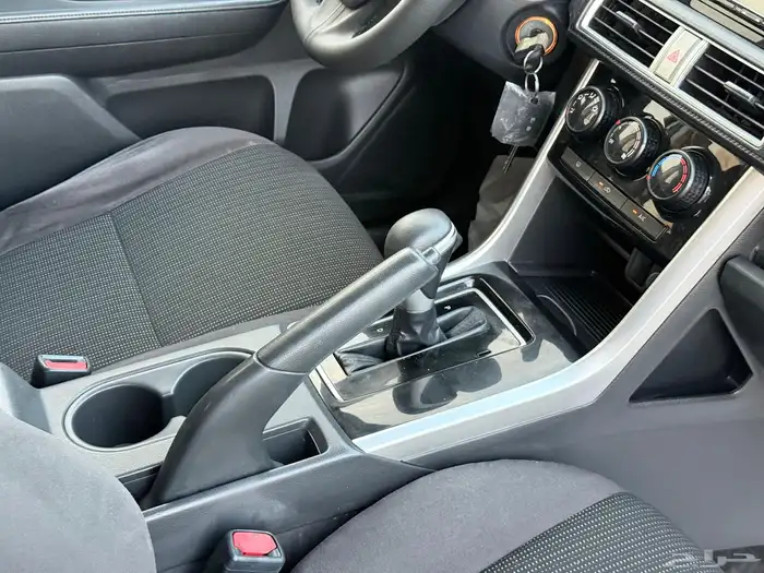 مستبيشي اكسباندر 2022 8