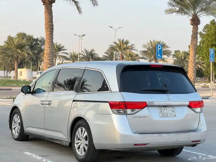 هوندا اوديسي فل كامل موديل 2014 11