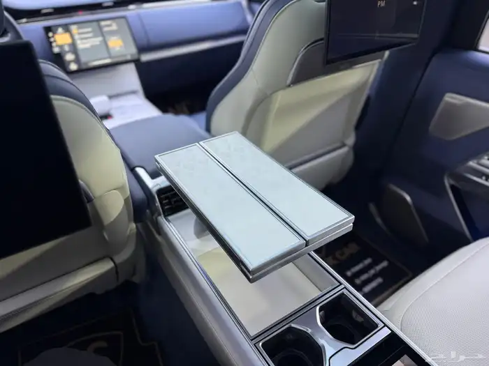 رنج روفر Long SV 6