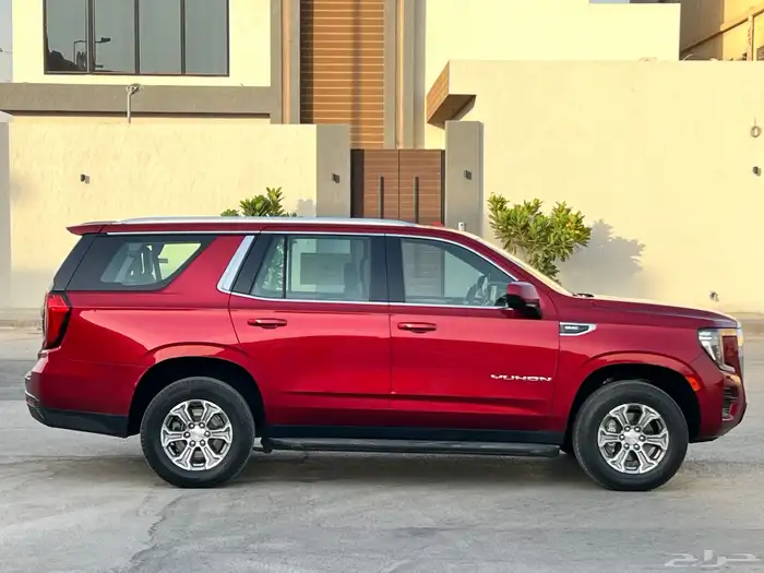 جي ام سي 2023 Sle - عنابي نظيف جدا 3