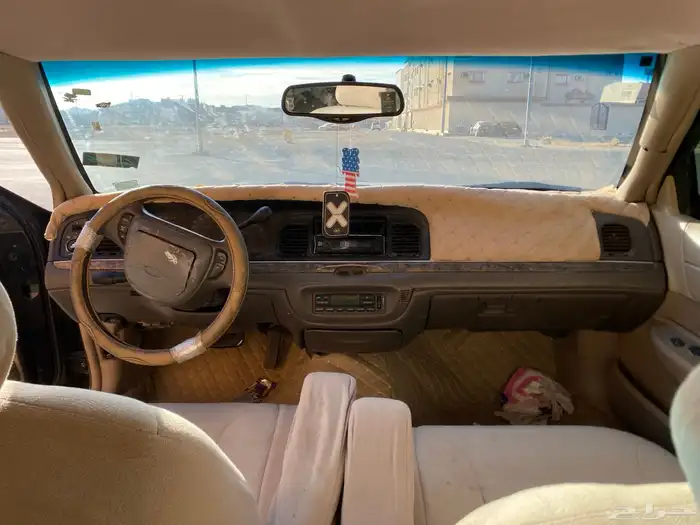 فورد كروان فكتوريا 1999 5