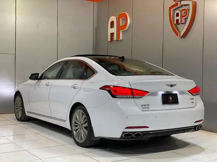 جنسيس ( رويال ) 2017 أعلى فئة العداد 99 الف فقط 6