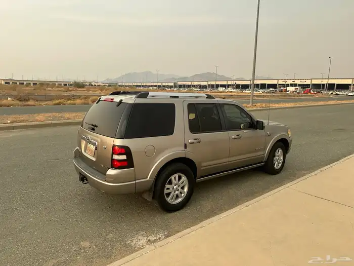 للبيع فورد اكسبلورر 2008 V8 فل كامل نظيف جدا 8