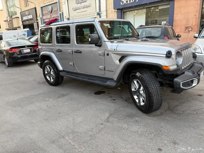 جيب رانجلر صحارى اعلى فئة 2021 سعودي 4