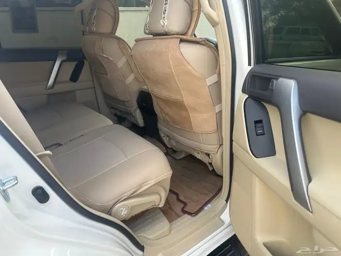 برادو 2017 ماشي 21 الف فقط مخزن اصدار خاص 30