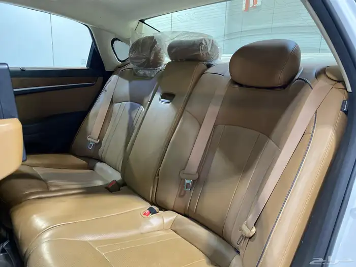 جنسيس ( رويال ) 2017 أعلى فئة العداد 99 الف فقط 18