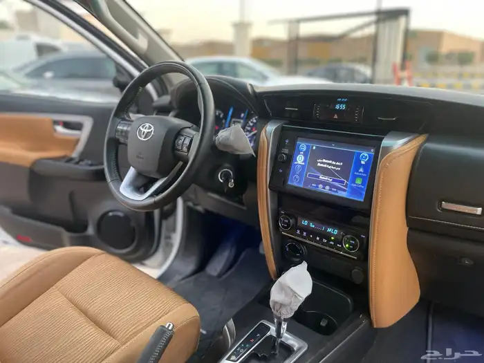 تويوتا فورشنر 2023 VX 2023 ممشى90 الف فقط 21